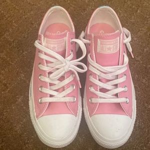 Pink Converse (Unisex)